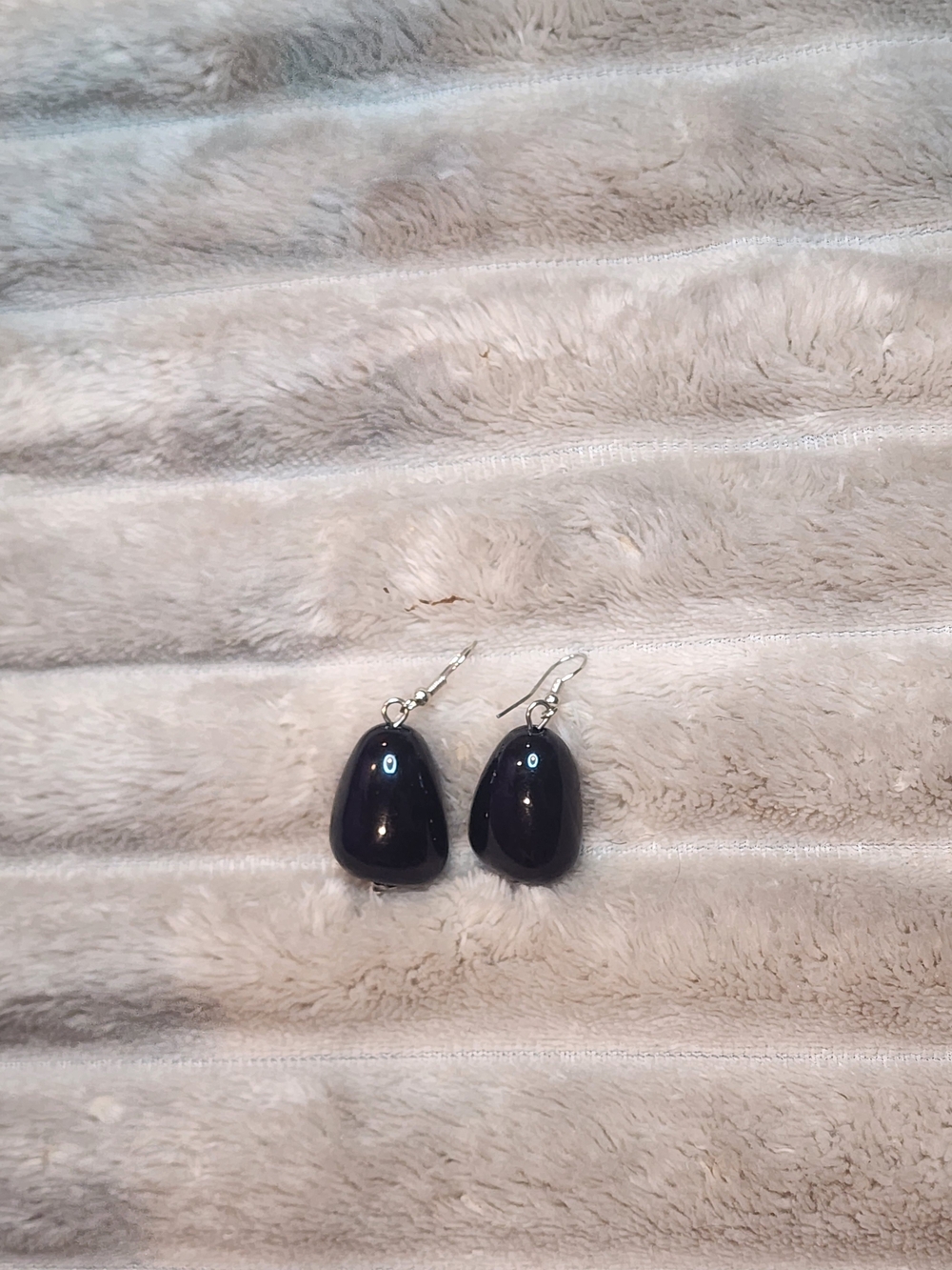 Minimalist Black Teardrop Earrings - Women's Jewelry